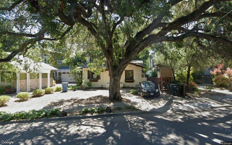 Single-family home in Palo Alto sells for $2.6 million