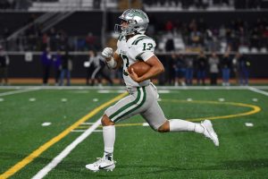 De La Salle survives at St. Mary’s, stays unbeaten with narrow triumph