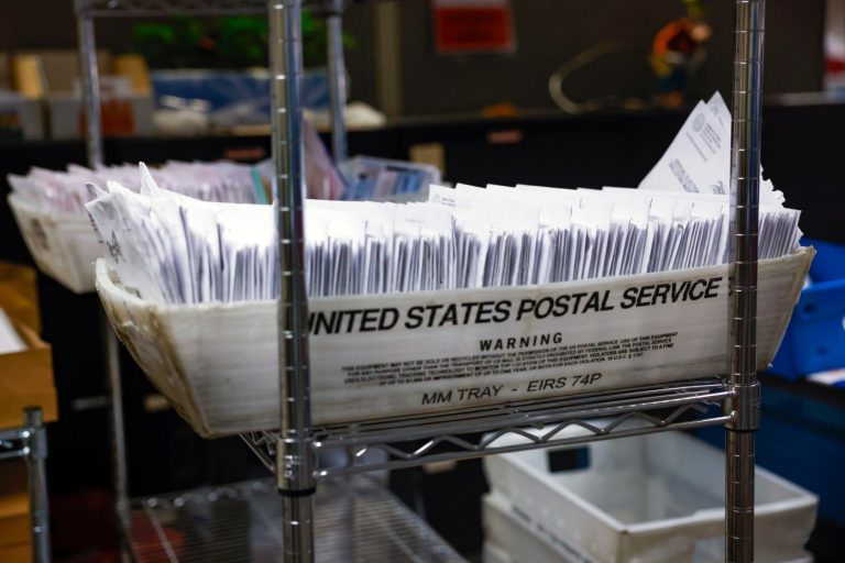 Bay Area postal worker charged with stealing ‘a large quantity of mail’ on the job