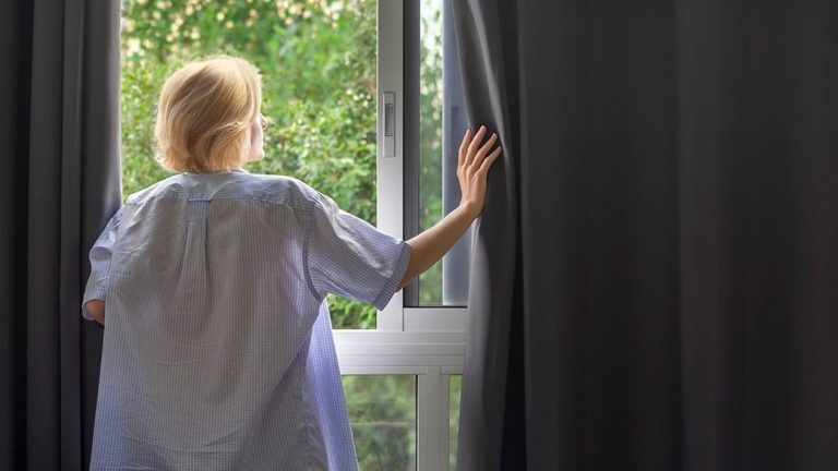 Improve your sleep with the best blackout curtains