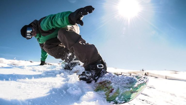 Stay dry and comfortable with these top snowboard pants