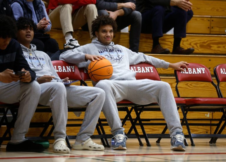 Jalen Stokes explodes for 47 points, but Dougherty Valley falls to San Ramon Valley in all-time classic game