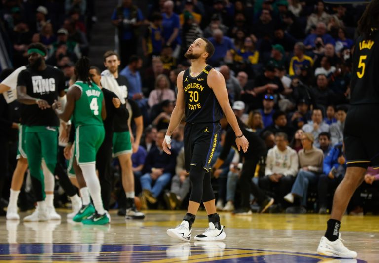 Warriors back at .500 after getting destroyed by Celtics