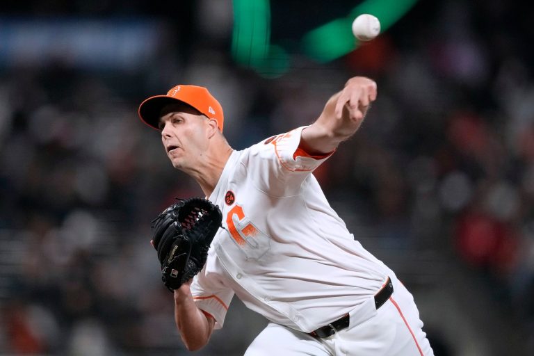 SF Giants trade Taylor Rogers to Reds, acquire minor-league reliever: report