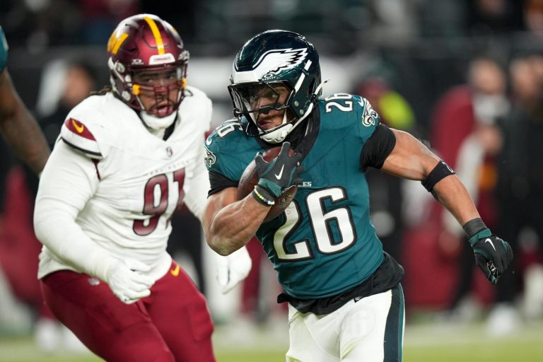 Eagles pour it on late to reach Super Bowl with blowout win over Washington