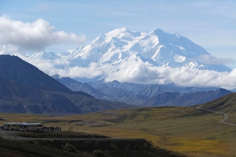 Can President Trump rename the Gulf of Mexico as “the Gulf of America” and Denali as “Mount McKinley?” Is that legal?