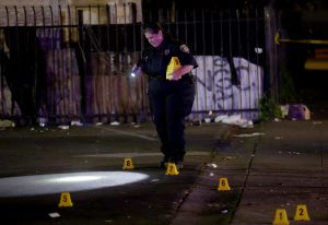 Man shot in West Oakland store parking lot