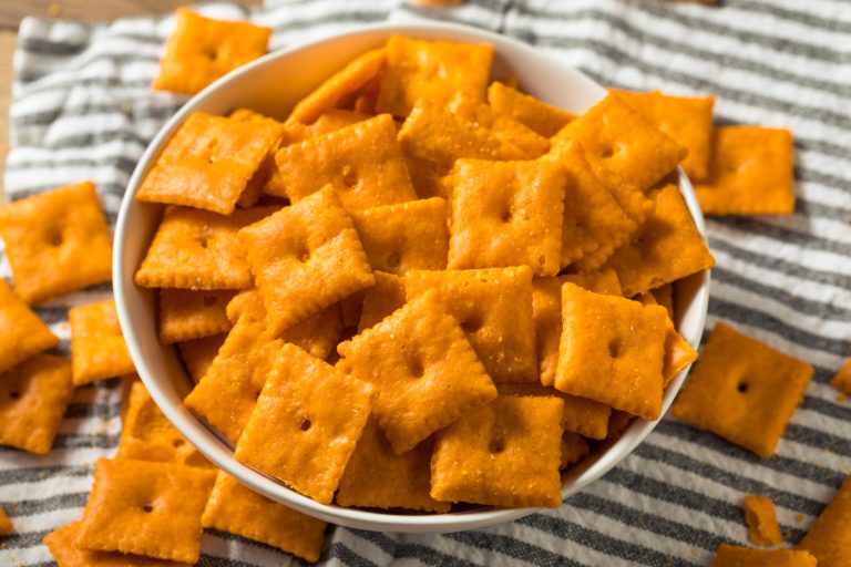 Taste-Off: The best cheese crackers — and the ones that are terrible