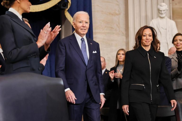 Just minutes before he leaves office, Biden pardons his siblings and their spouses