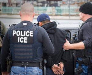 California schools could warn students, parents if ICE agents show up, new bill proposes