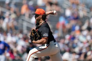 SF Giants’ Hicks dials up the heat in Cactus League debut