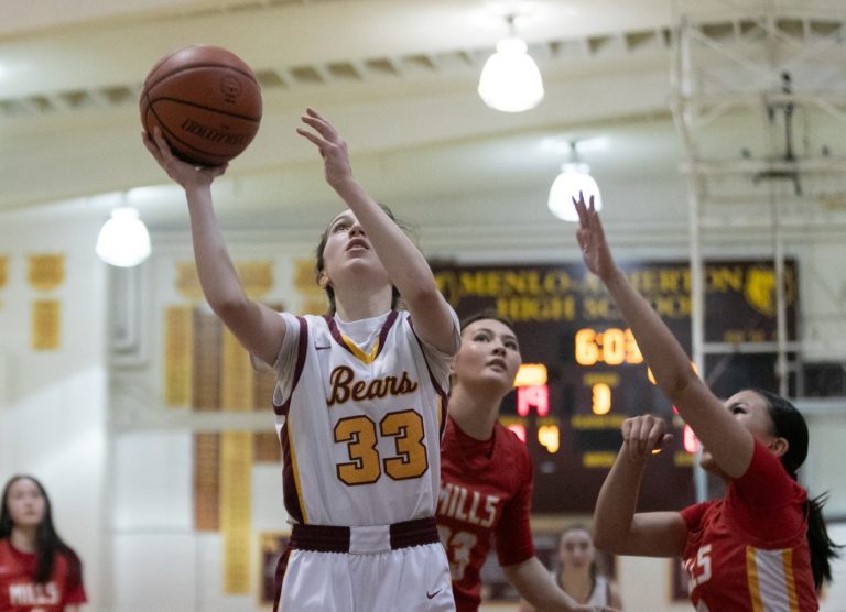 Menlo-Atherton girls take command early to beat Evergreen Valley in CCS D-I semifinal