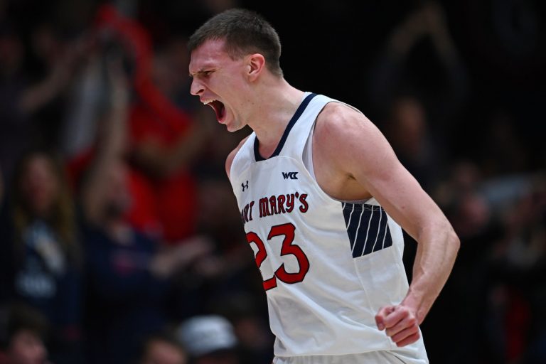 College basketball: Murauskas provides X-factor to Saint Mary’s pursuit of second straight WCC regular season title