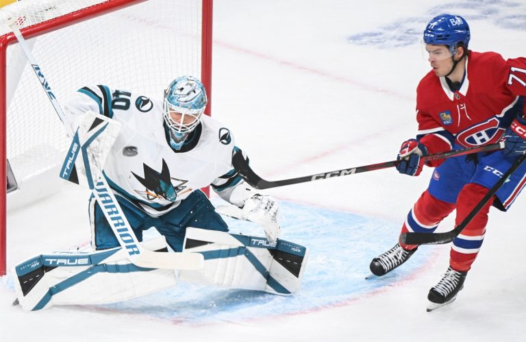 San Jose Sharks blow another third period lead as road trip heartbreak continues