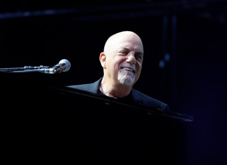 Billy Joel, Stevie Nicks team up for blockbuster concert in the Bay Area