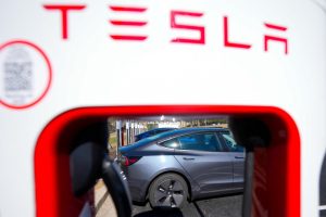 Letters: Withdrawing my support for Tesla and Elon Musk