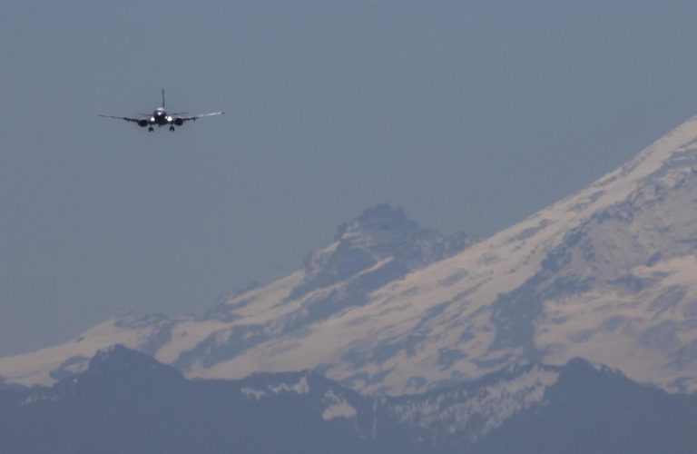 Turbulence hotspots: Study identifies the world’s roughest air routes