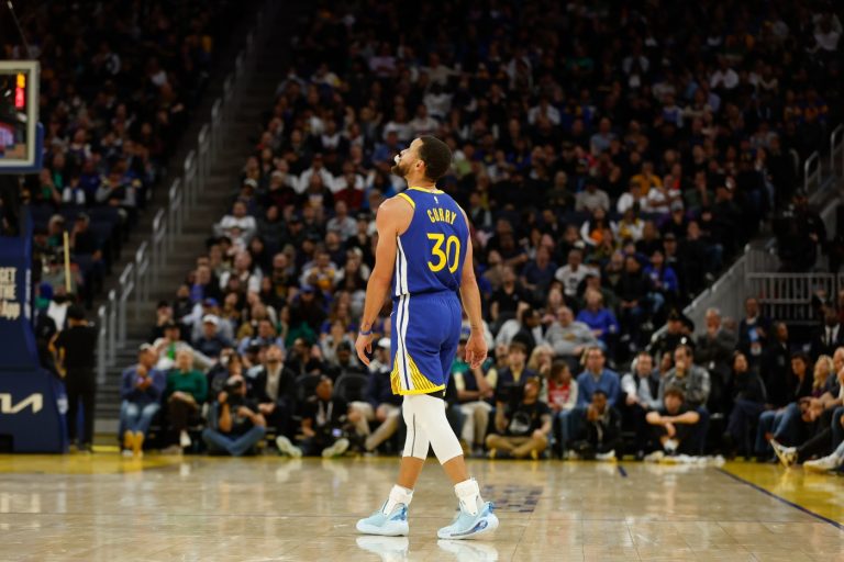 Warriors to rest Steph Curry vs. Bucks