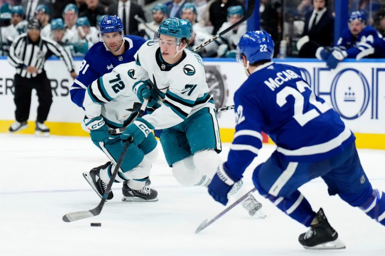 San Jose Sharks earn dramatic, unlikely win over Toronto Maple Leafs