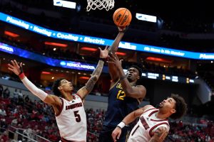 Cal no match for No. 14 Louisville, which rides Edwards’ 35 points to 85-68 win