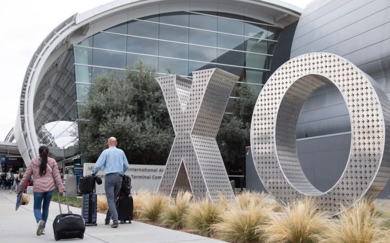 Proposals could revamp concessions at San Jose Mineta International Airport