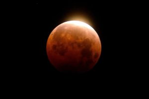 How to watch the ‘Blood moon’ total lunar eclipse tonight